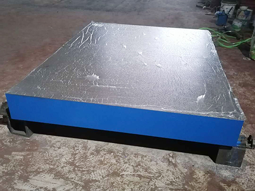 钳工工作台